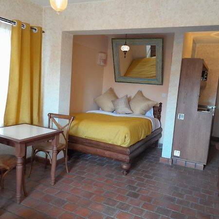 Woodmere Grand Hotel & Serviced Apartments Nairobi Bagian luar foto