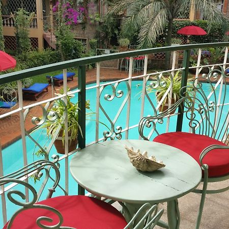 Woodmere Grand Hotel & Serviced Apartments Nairobi Bagian luar foto