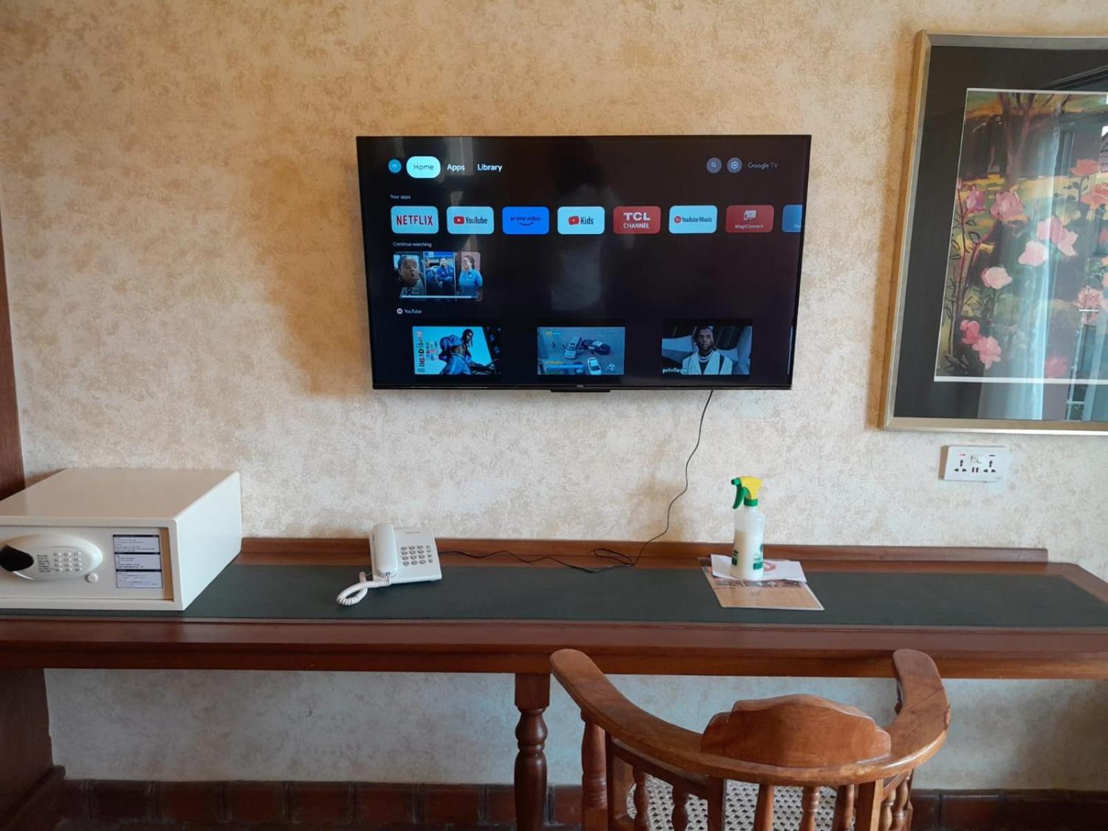 Woodmere Grand Hotel & Serviced Apartments Nairobi Bagian luar foto