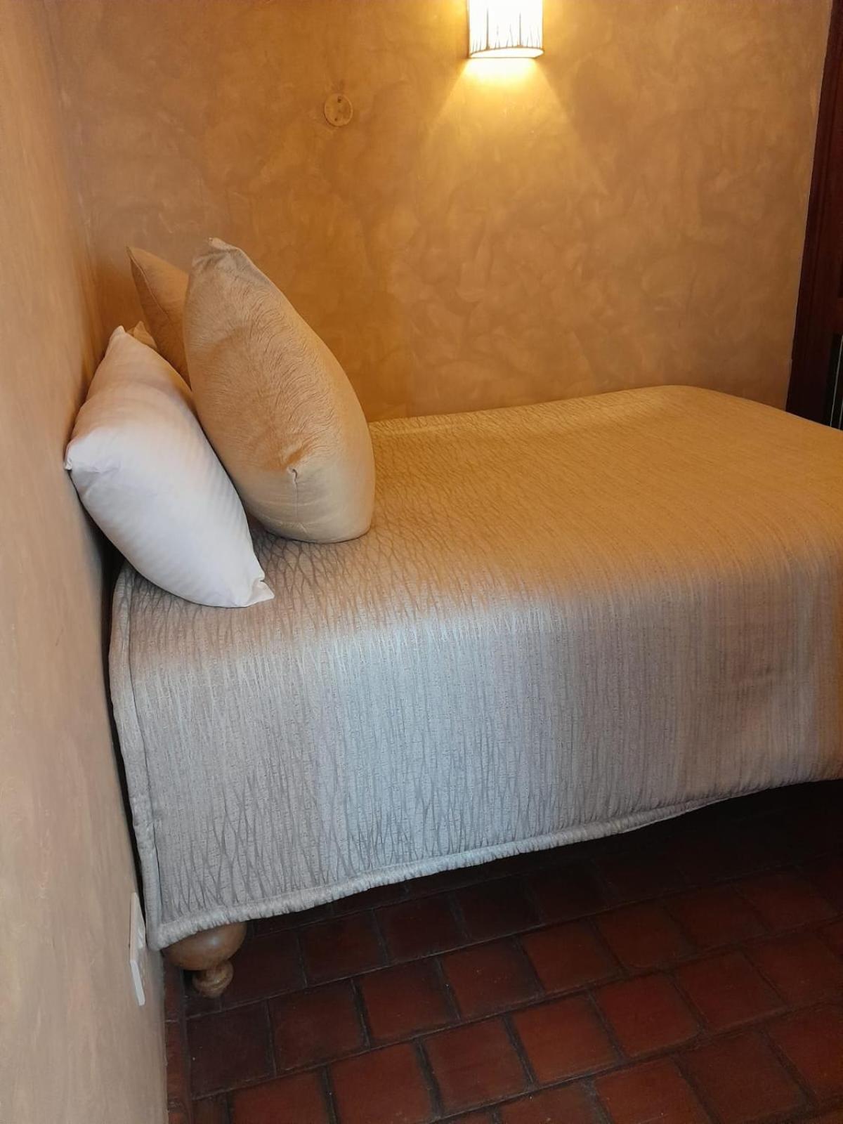 Woodmere Grand Hotel & Serviced Apartments Nairobi Bagian luar foto