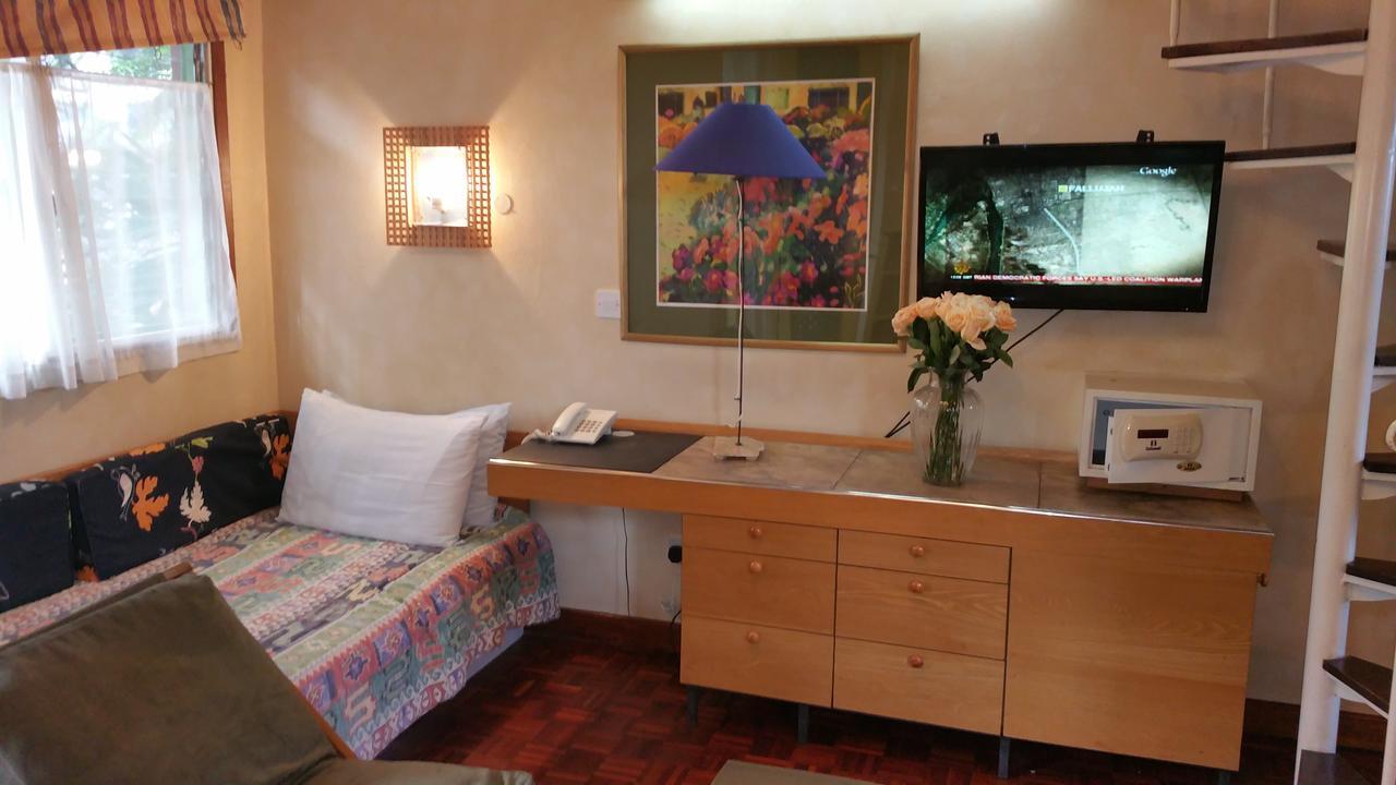 Woodmere Grand Hotel & Serviced Apartments Nairobi Bagian luar foto