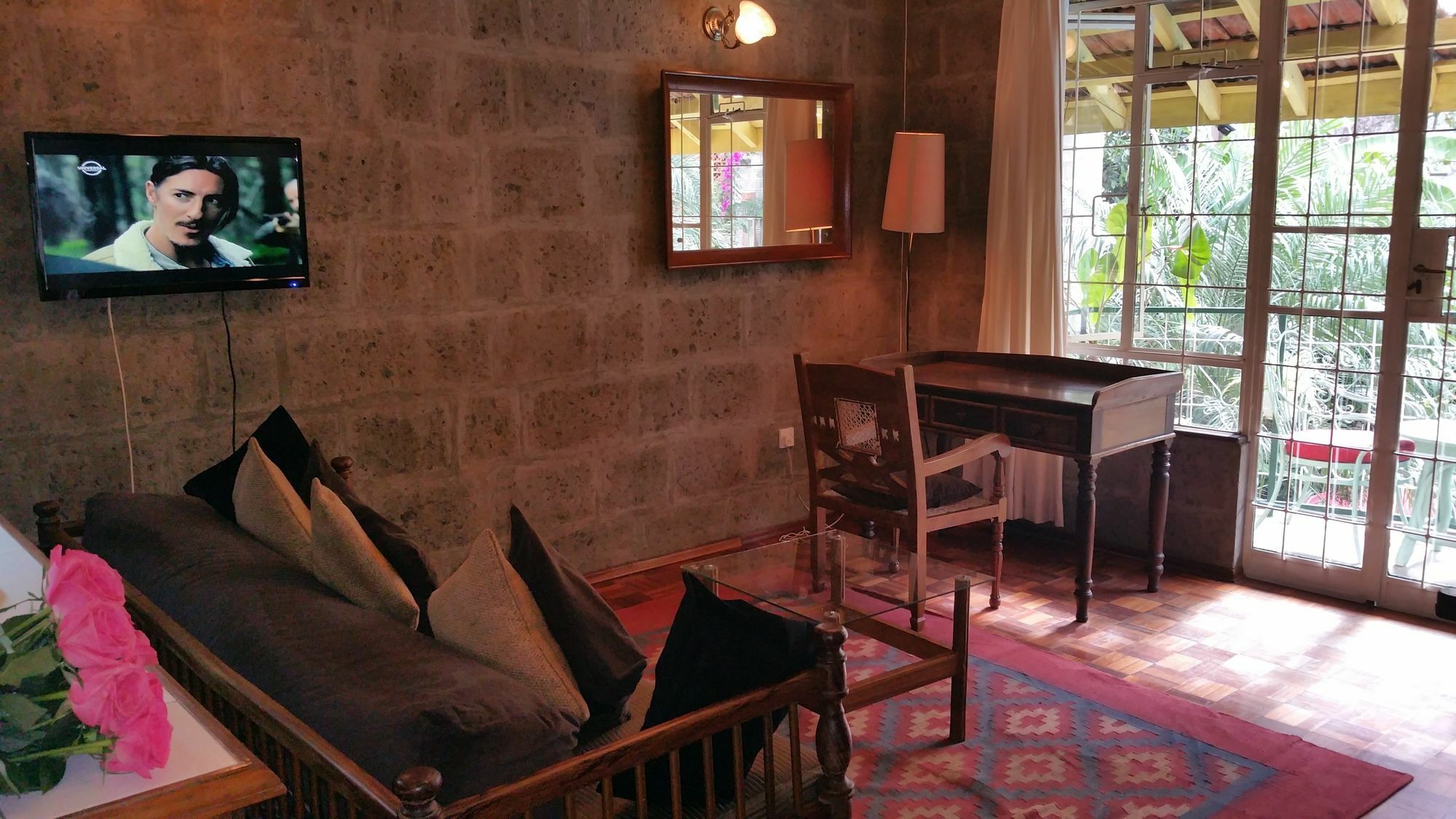 Woodmere Grand Hotel & Serviced Apartments Nairobi Bagian luar foto